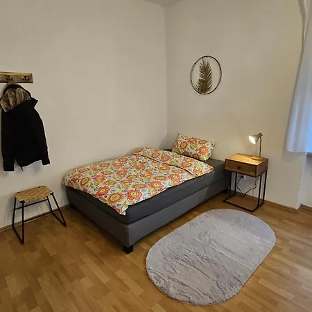 3 Kueche Bad 80m2 Am Messplatz Апартаменты