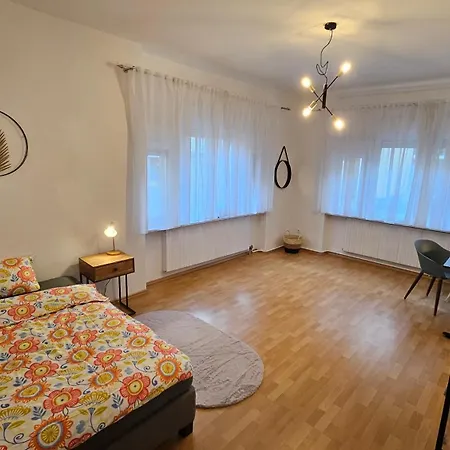 3 Kueche Bad 80m2 Am Messplatz Апартаменты Пфорцхайм